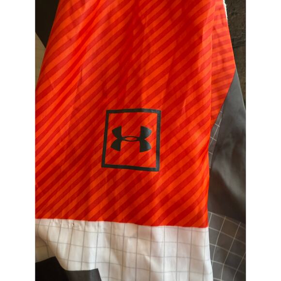 Under Armour Men Sportstyle Wind Anorak Hood Jacket-White/Red/Grey-2XL - Picture 3 of 8